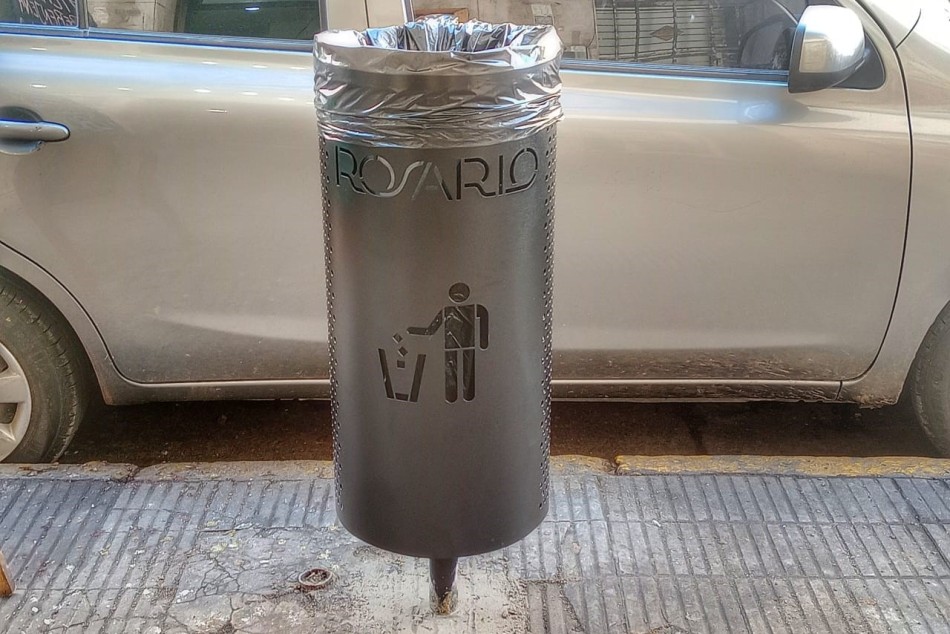 518429 | El municipio colocará nuevos cestos papeleros - Secretaría de Ambiente y Espacio Público
