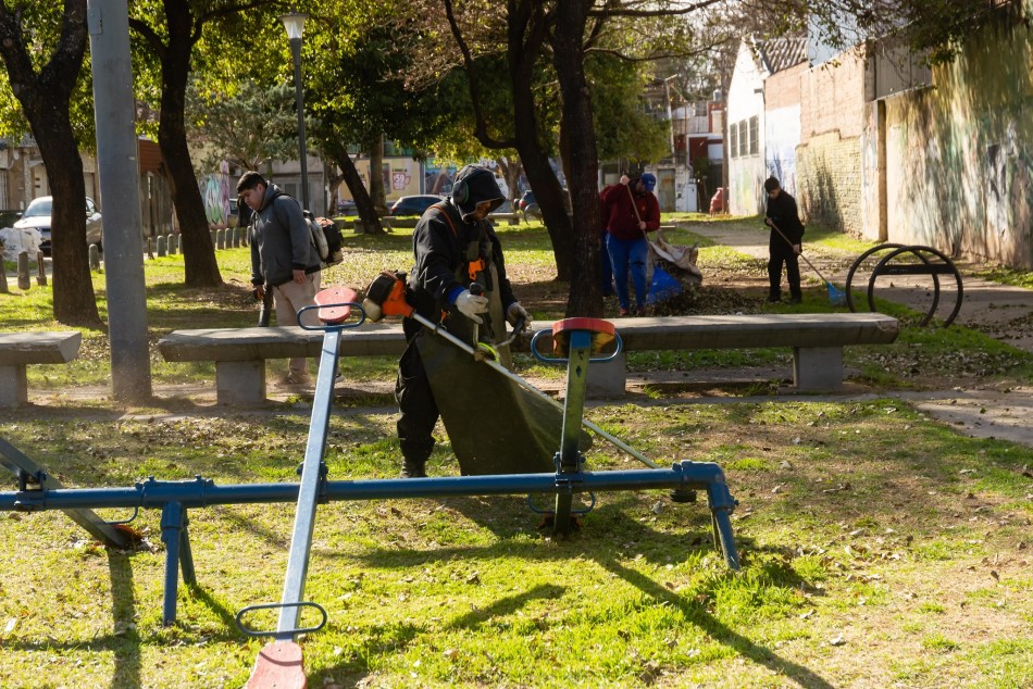 519023 | El municipio realizó mejoras en plazas y espacios verdes de todos los distritos - Secretaría de Ambiente y Espacio Público (Juan Pablo Allegue)