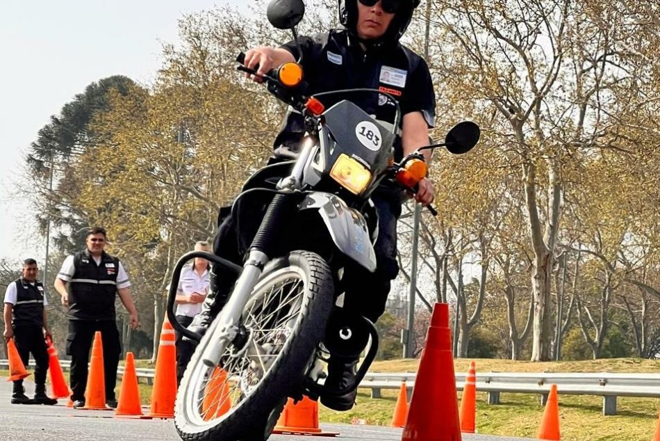 520875 |  - José Manteña, Secretaría de Control