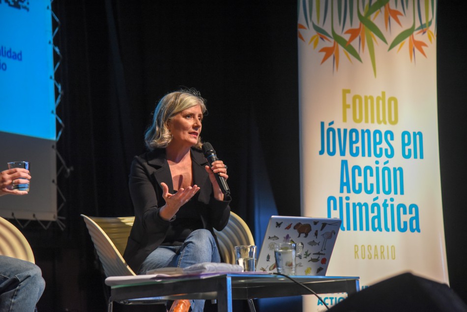 521762 | Encuentro de trabajo con ganadores del «Fondo Jóvenes en Acción Climática Rosario» - Sur Productora