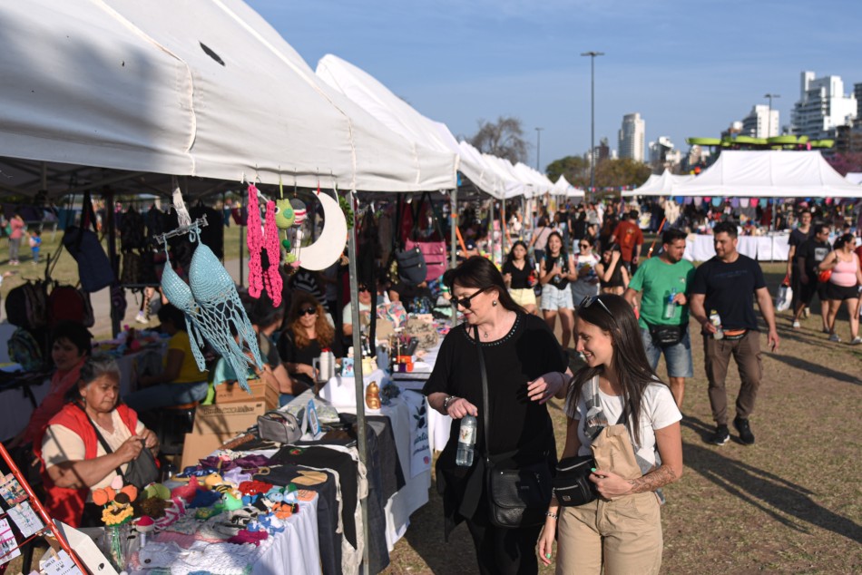 524101 |  Más de 150.000 personas disfrutaron de las propuestas municipales para recibir a la primavera - Subsecretaría de Comunicación Social (Jonatan Bustos)