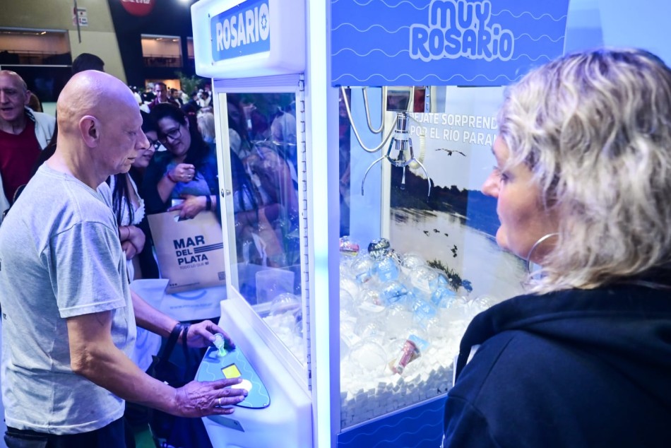 526422 | Juegos interactivos en el stand de Rosario en FIT - Secretaría de Deporte y Turismo (Guillermo Buelga)
