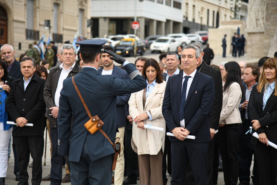 529088 | Izamiento por Día de Rosario y su Santa Patrona - Subsecretaría de Comunicación Social (Jonatan Bustos)