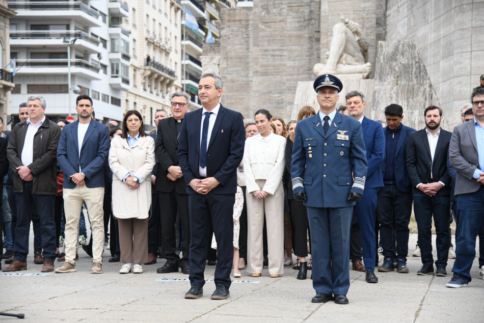 529124 | Izamiento por Día de Rosario y su Santa Patrona - Subsecretaría de Comunicación Social (Jonatan Bustos)