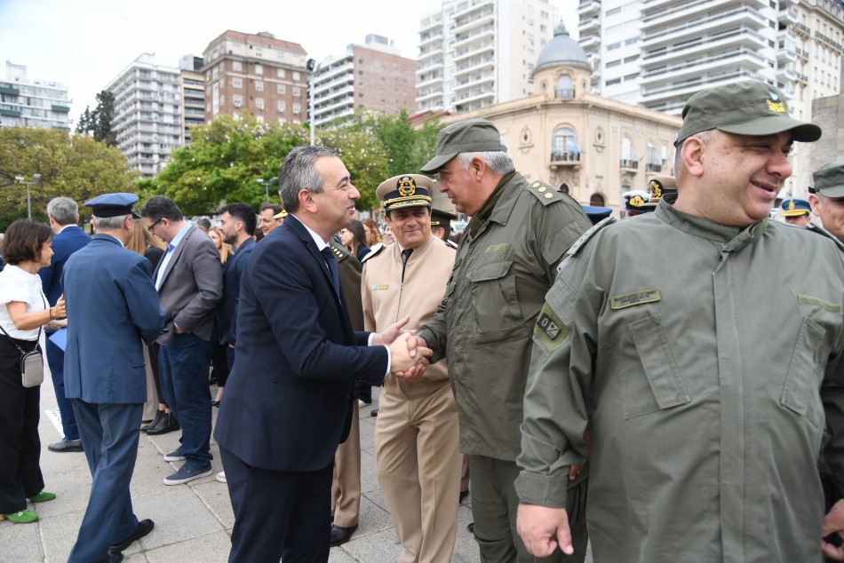 529125 | Izamiento por Día de Rosario y su Santa Patrona - Subsecretaría de Comunicación Social (Jonatan Bustos)