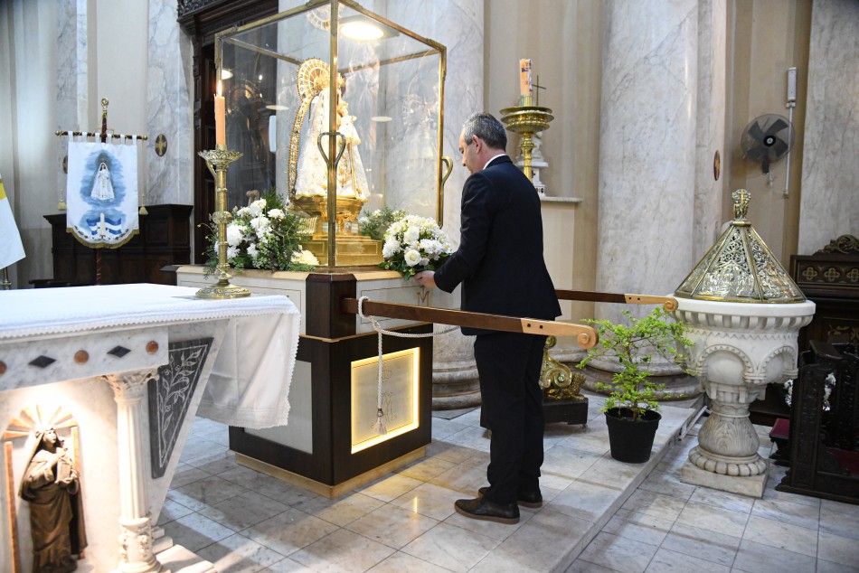 529128 | Izamiento por Día de Rosario y su Santa Patrona - Subsecretaría de Comunicación Social (Jonatan Bustos)