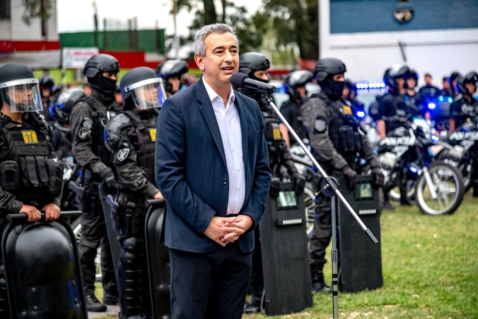 529746 | Equipamiento para Policía de Rosario - Subsecretaría de Comunicación Social (Marcelo Beltrame)