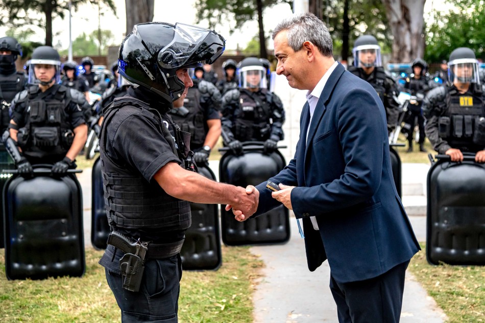 529750 | Equipamiento para Policía de Rosario - Subsecretaría de Comunicación Social (Marcelo Beltrame)