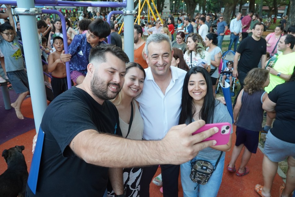 546647 | Inauguración plaza alberdi - Subsecretaría de Comunicación Social (Daniel Cuart)