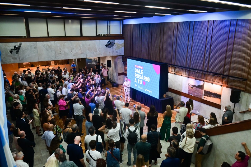 551585 | Más de 200 personas en el lanzamiento de las actividades del tricentenario en Buenos Aires - Guillerml Buelga