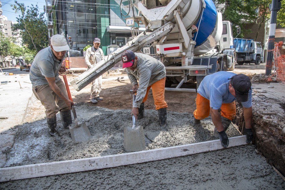 555062 | Obras de hormigón y asfalto en calle Mendoza - Subsecretaría de Comunicación Social (Silvio Moriconi)
