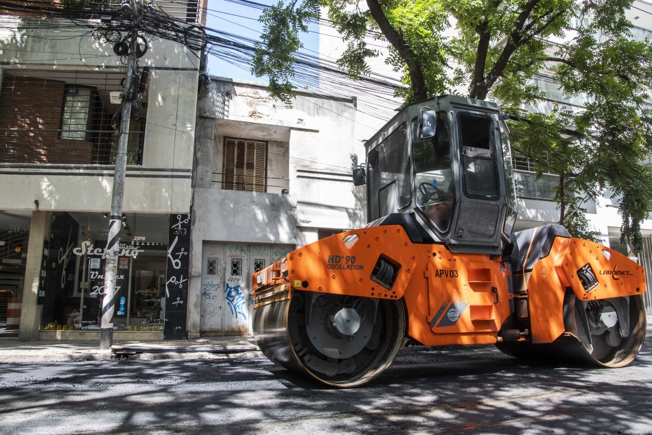 555069 | Obras de hormigón y asfalto en calle Mendoza - Subsecretaría de Comunicación Social (Silvio Moriconi)