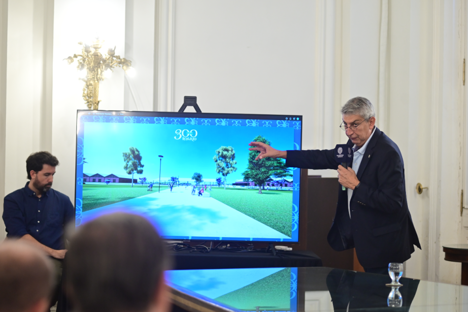 557581 | Presentación al sector turístico de las Obras del Tricentenario - Guillermo Buelga