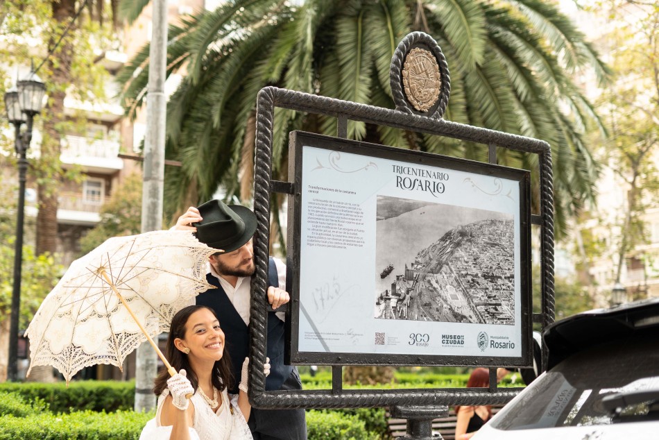 568590 | Tricentenario en Paseo del Siglo - Sec. de Cultura y Educación