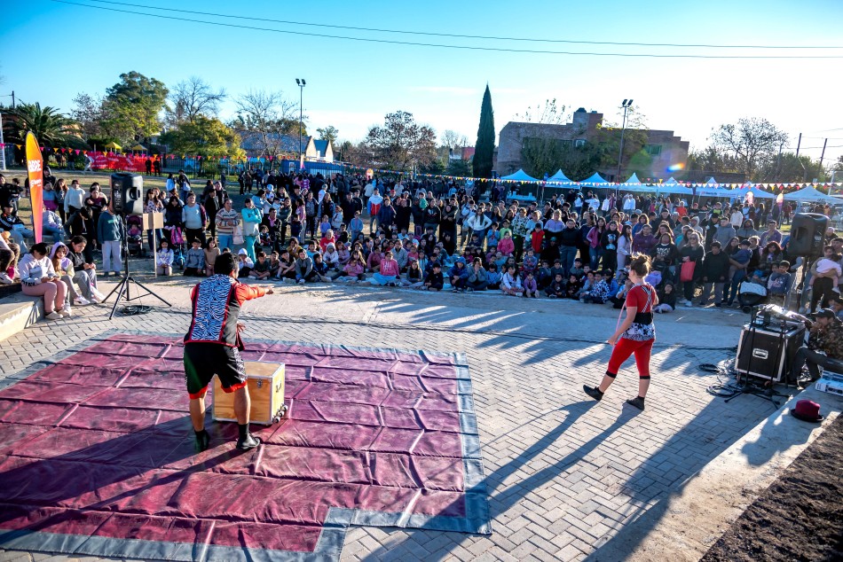 584406 | Inauguración de cancha y espacios recreativos en Stella Maris - Subsecretaría de Comunicación Social (Marcelo Beltrame)
