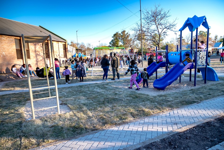 584400 | Inauguración de cancha y espacios recreativos en Stella Maris - Subsecretaría de Comunicación Social (Marcelo Beltrame)