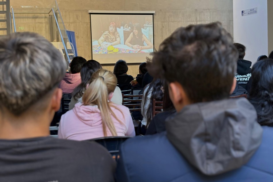 584906 |  - Secretaría de Control