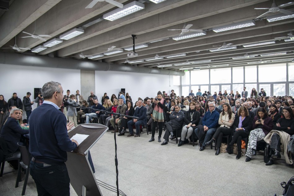 596148 | Apertura XVII Congreso Nacional de Ciencia Política - Subsecretaría de Comunicación Social (Silvio Moriconi)