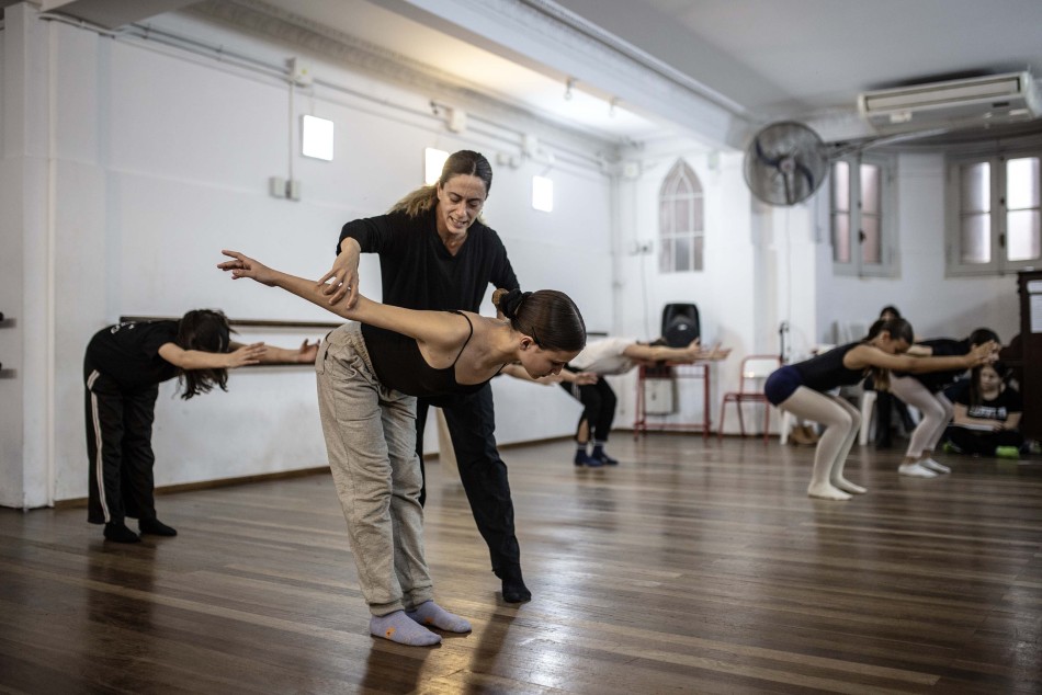 614687 | Fotos LarreDanza. Actividades en la Escuela de Danzas y Arte Escénico - Sec. de Cultura y Educación (Guillermo Turin Bootello)
